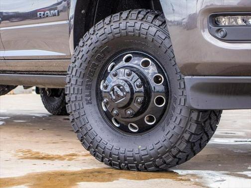 2024 RAM 3500 Limited Crew Cab 4x4 8' Box