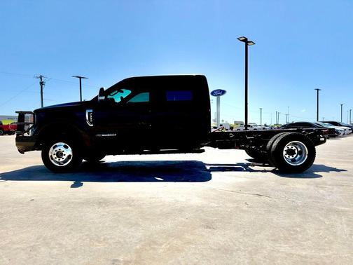 2022 Ford F-350 XL