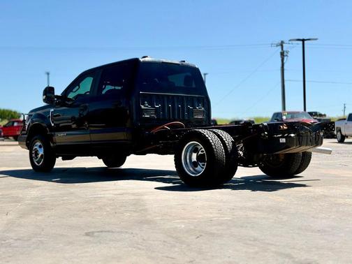 2022 Ford F-350 XL