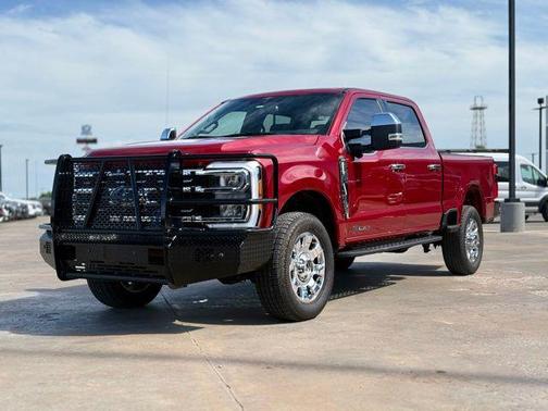 Rapid Red Metallic Tinted Clearcoat 2023 Ford F-350 Lariat