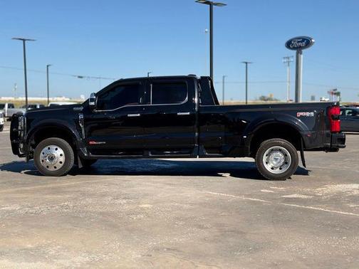 Agate Black Metallic 2024 Ford F-450 Limited