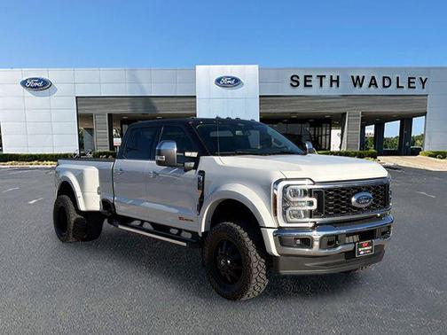 2025 Ford F-450 Lariat