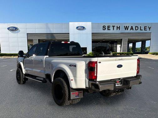 2025 Ford F-450 Lariat