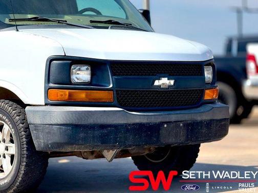 2010 Chevrolet Express 1500 Work Van