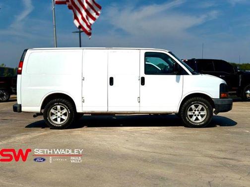 2010 Chevrolet Express 1500 Work Van