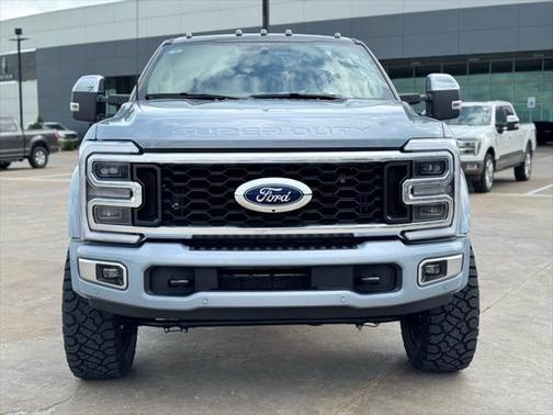 2025 Ford F-450 Platinum