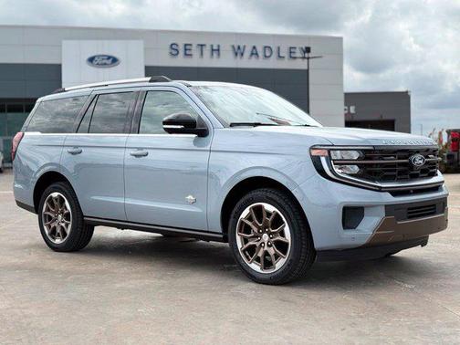 Glacier Gray Metallic Tri-Coat 2027 Ford Expedition King Ranch