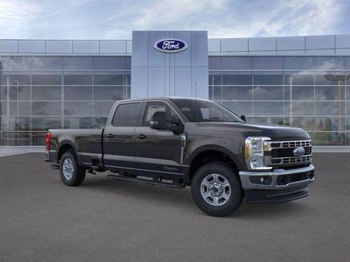 2026 Ford F-350 XLT
