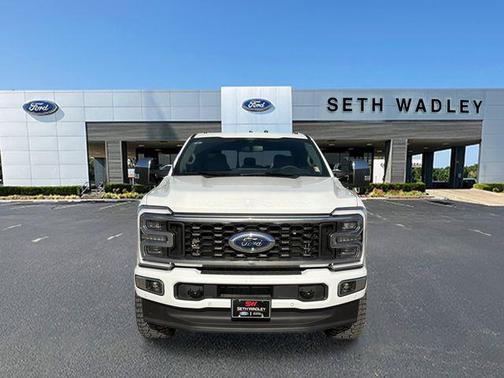 2025 Ford F-350 Platinum