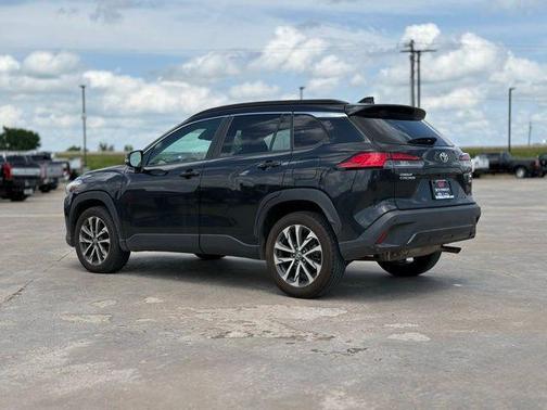 Jet Black 2022 Toyota Corolla Cross XLE