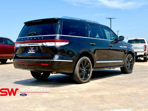 2024 Lincoln Navigator Reserve