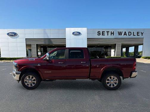 2022 RAM 2500 Laramie Crew Cab 4x4 6'4' Box