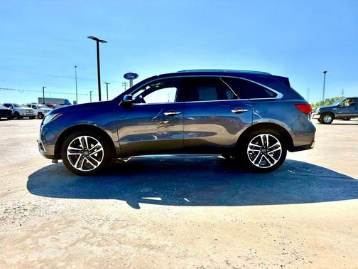 2017 Acura MDX 3.5L w/Advance Package