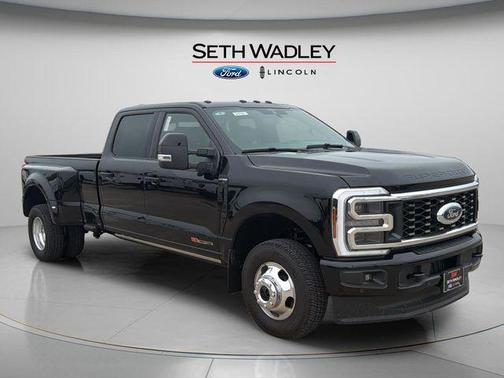 Agate Black Metallic 2026 Ford F-350 Platinum