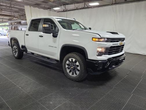 2024 Chevrolet Silverado 2500 Custom