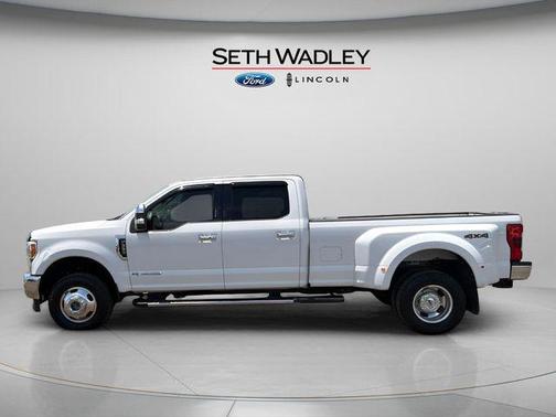 Oxford White 2018 Ford F-350 Lariat