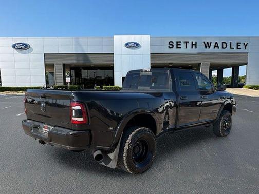 2020 RAM 3500 Limited Crew Cab 4x4 8' Box