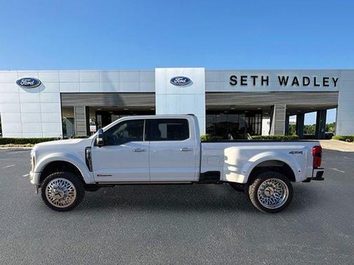 2026 Ford F-450 Platinum