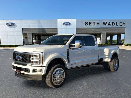 2026 Ford F-450 Platinum