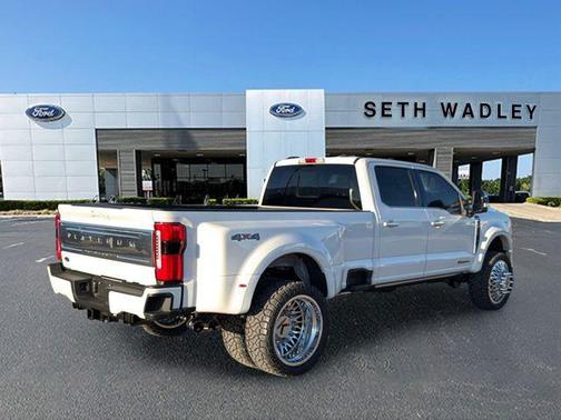 2026 Ford F-450 Platinum