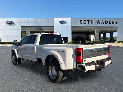 2026 Ford F-450 Platinum