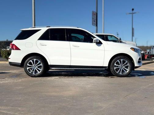 2019 Mercedes-Benz GLE 400 Base 4MATIC