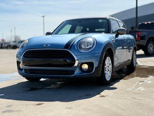 2017 MINI Clubman Cooper