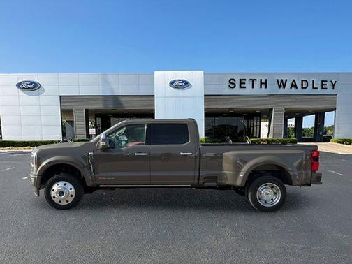 2026 Ford F-450 Platinum