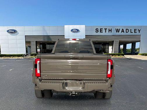 2026 Ford F-450 Platinum