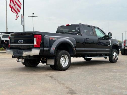 Black Metallic 2019 Ford F-350 XL