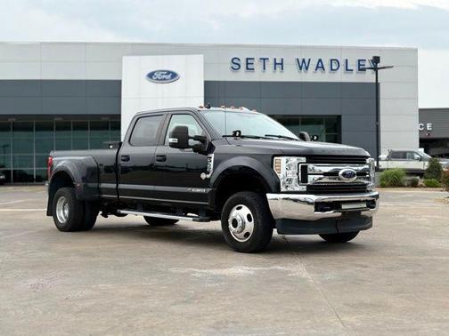 Black Metallic 2019 Ford F-350 XL