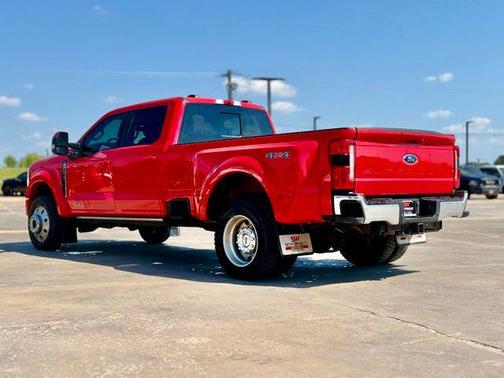2023 Ford F-450 Lariat