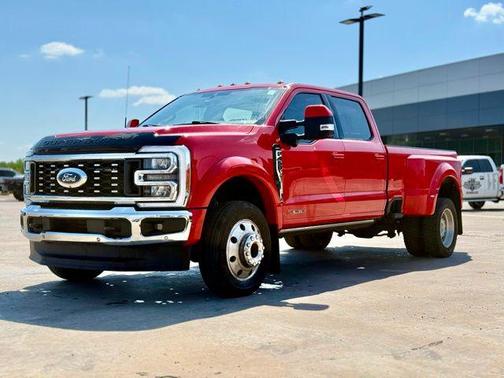 2023 Ford F-450 Lariat