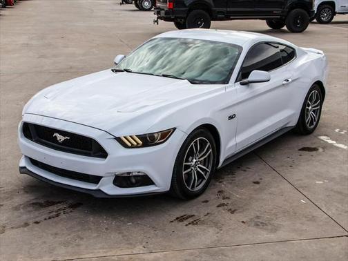 2017 Ford Mustang GT