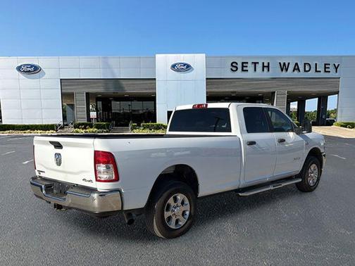 2024 RAM 3500 Big Horn Crew Cab 4x4 8' Box