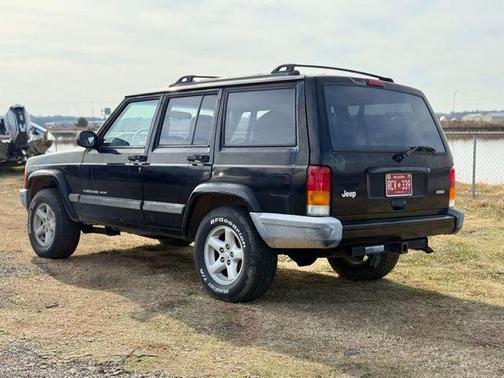 2001 Jeep Cherokee Sport