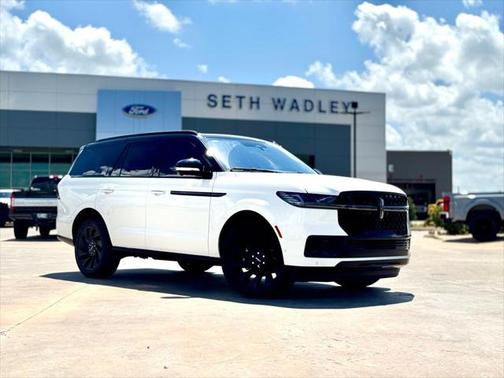 2025 Lincoln Navigator Reserve