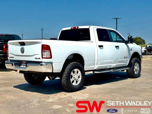 2024 RAM 2500 Big Horn Crew Cab 4x4 6'4' Box