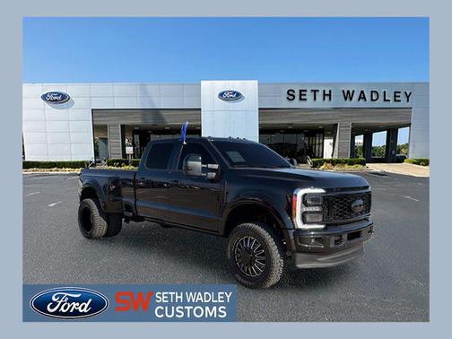 2023 Ford F-450 Platinum