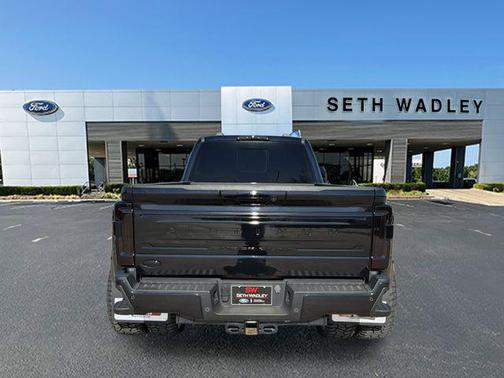 2023 Ford F-450 Platinum