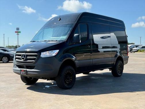 2022 Mercedes-Benz Sprinter 2500 Standard Roof