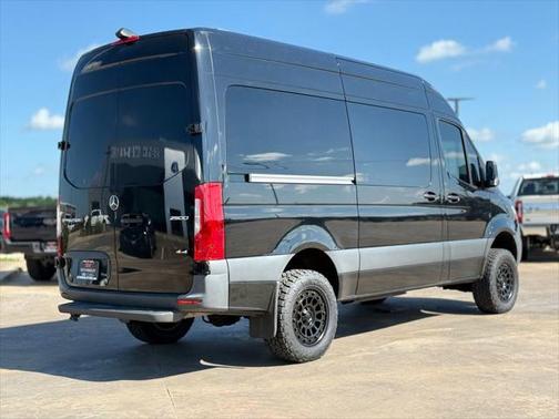 2022 Mercedes-Benz Sprinter 2500 Standard Roof