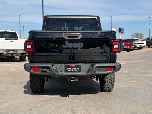 2024 Jeep Gladiator Willys