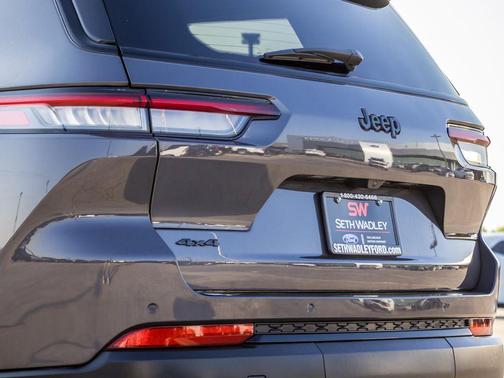 2024 Jeep Grand Cherokee L Altitude