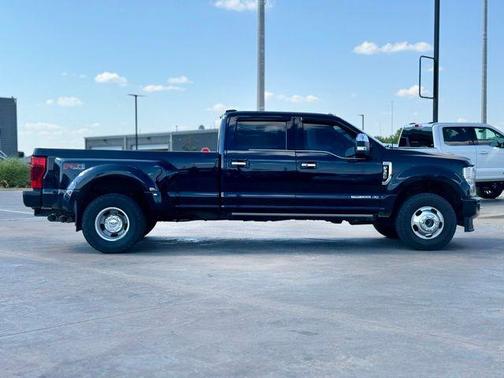 2022 Ford F-350 Platinum