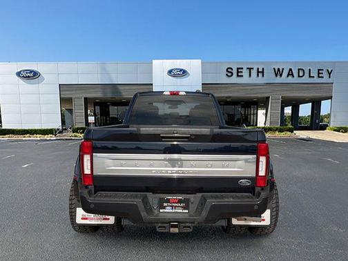 2022 Ford F-350 Platinum