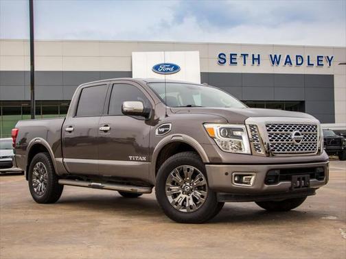 2017 Nissan Titan Platinum Reserve