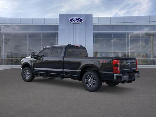 2025 Ford F-350 XLT