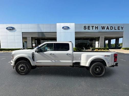 2026 Ford F-450 Platinum