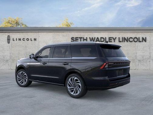 Infinite Black Metallic Clearcoat 2026 Lincoln Navigator Reserve